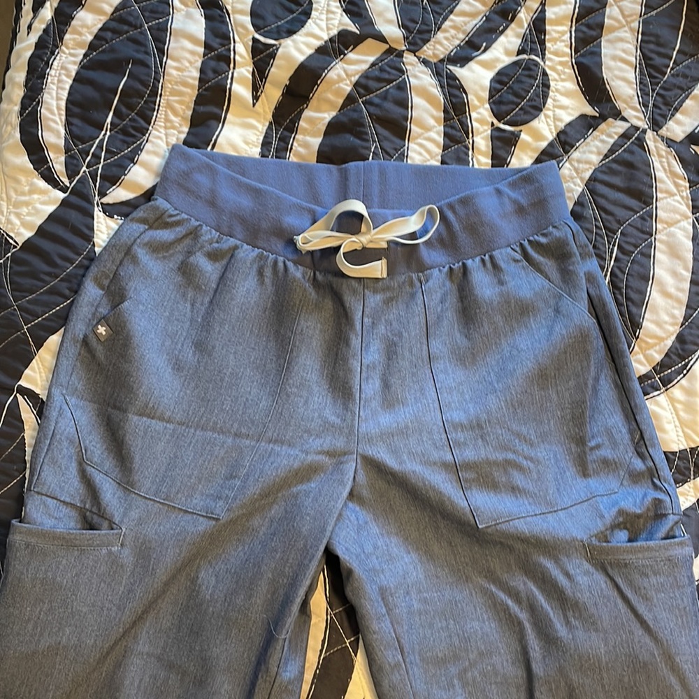 Heather Denim Figs Cordoba Pants & Kasane top XS - Picture 2 of 10